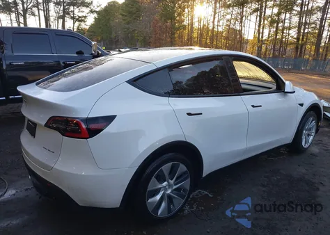 2021 Tesla Model Y Long Range Dual Motor All-Wheel Drive из США, поврежденный, VIN 5YJYGDEE7MF131024